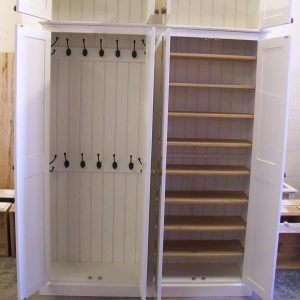 Panjur Kaplamalı Portmanto 300x300 - Portmanto & Vestiyer